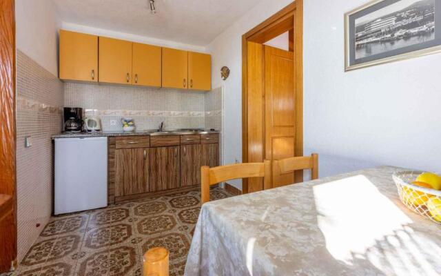 Apartment in Crikvenica 42252
