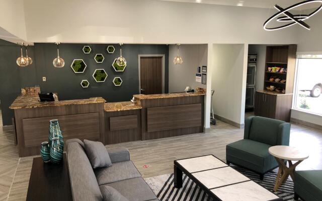 Best Western Plus Vermilion River Inn & Suites