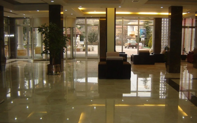 Yalcin Hotel Resort