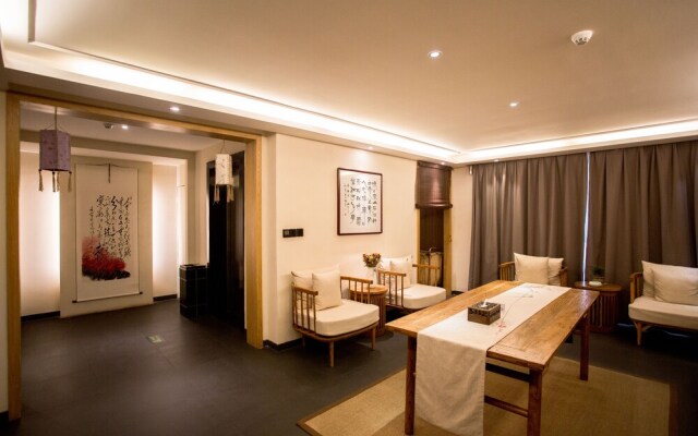 Qianna Chengji Hotel