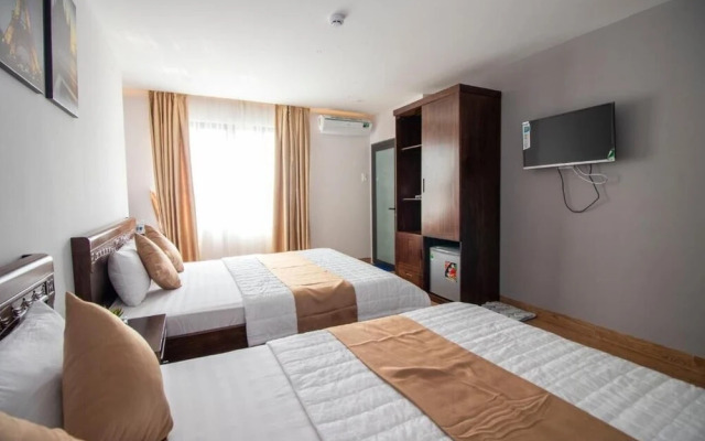 An Phuc Hotel