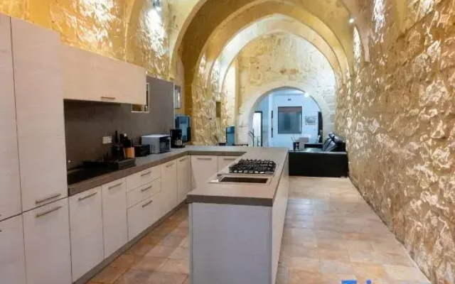 Mixel - 3 bedrooms (sleeps 6+ 2 kids) Sannat village
