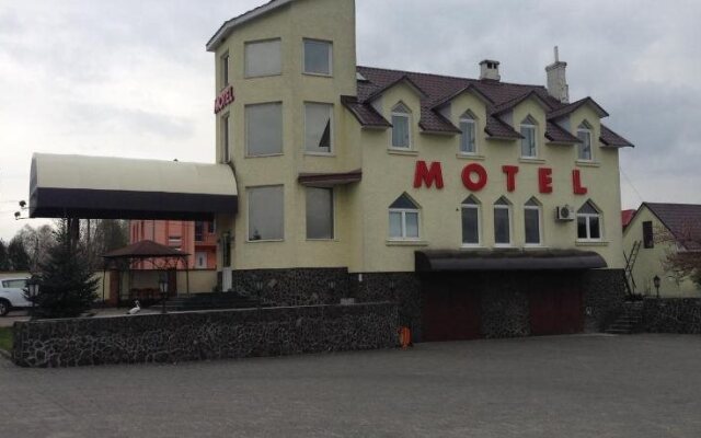 Formula Plus Motel