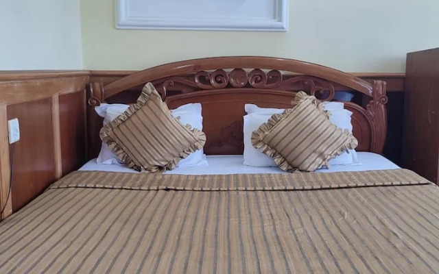 The New Castle Hotel