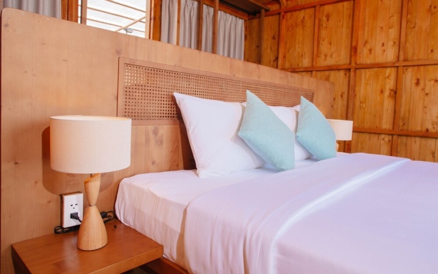 Hola Beach-Beach Club & Eco Glamping Resort – Guest Rooms – Thuan Nam