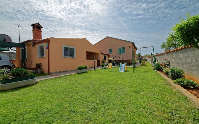 Apartment Mirijana Stinjan / One Bedroom A1
