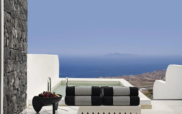 Cresanto Luxury Suites - Adults Only