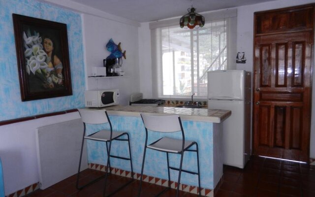 "room in Apartment - Vallarta Jr Suites in the Exclusive Zona Romantica"