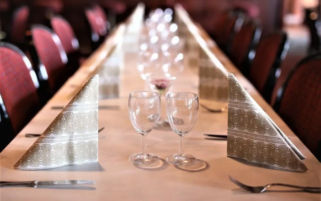 Leikari Seal La Vie Bungalows