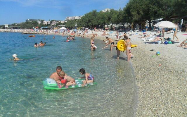 Apartments Batovanja