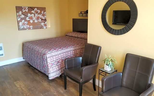 Clark's Sunny Isle Motel