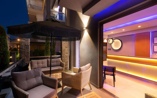 SKS Luxury Suites & Rooms