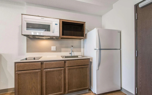 WoodSpring Suites Doral Miami Airport