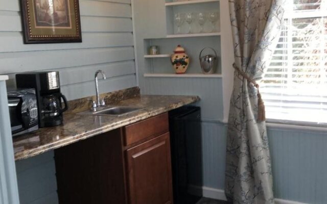 Victorian House Bed & Breakfast