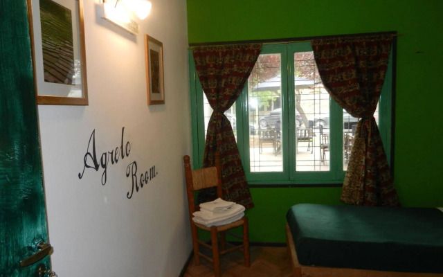Acequias Bed and Breakfast