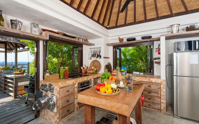 Cape Shark Pool Villas