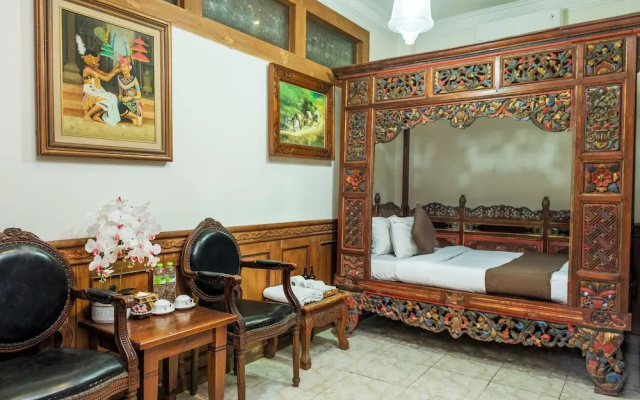 Rumah Pesik Art & Heritage – Guest Rooms – Yogyakarta