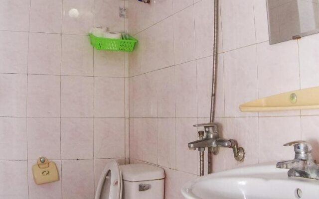 Catba Hostel
