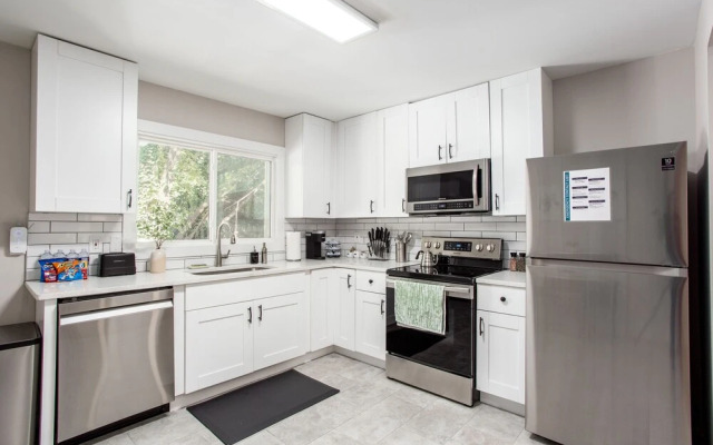 THE GAMER-4BR Home-Near Everything ATL