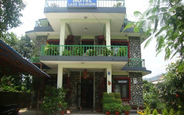 OYO 198 Hotel Lake Diamond