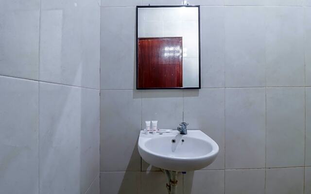 OYO 1952 Hotel Dewata IndahNearLumintang Park