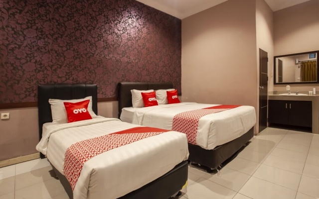 Wisma Sunshine by OYO Rooms – Guest Rooms – Rantau Prapat