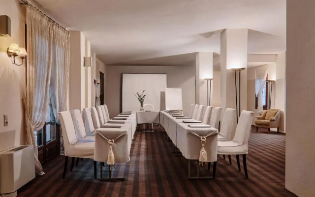 Despotiko Hotel