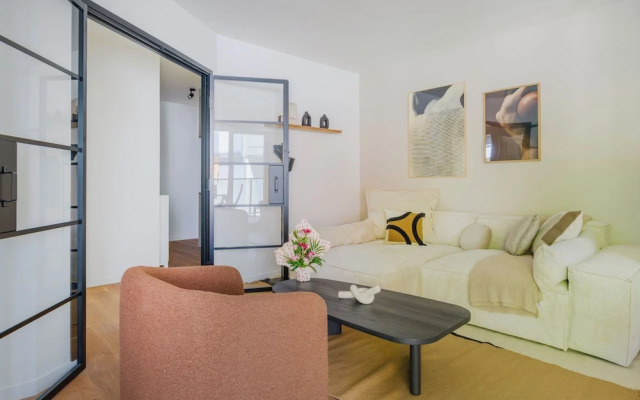Paris West Elegant residence