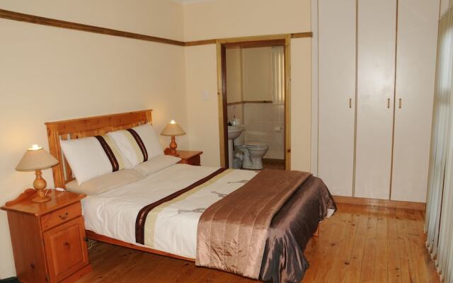 Riverbend Chalets