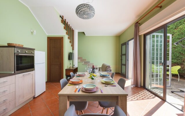 2286 Casa Robi by Barbarhouse