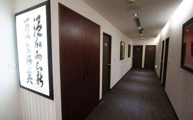 Cambridge Confucius Inn
