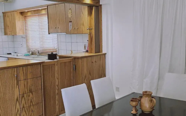 82 NIC - Stay Aurum Apartment