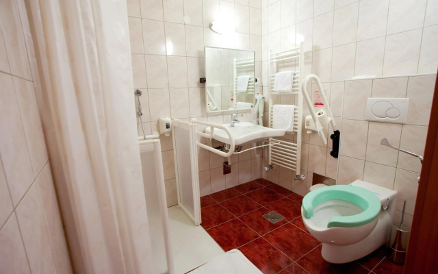 Hotel Creina