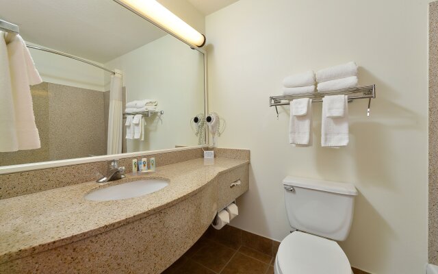 Clarion Pointe Sioux Falls Airport