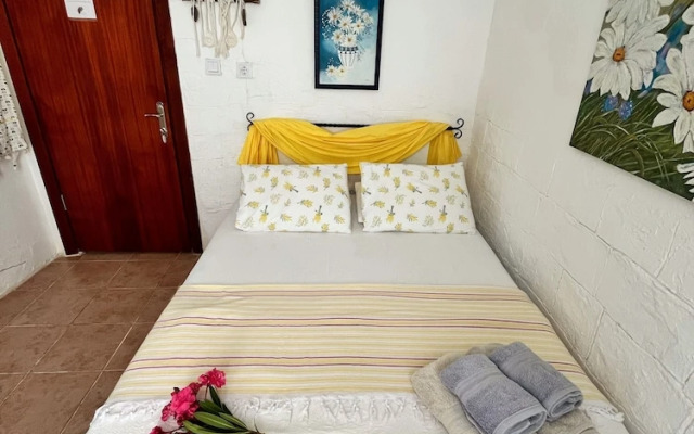 Tenedos Tatil Odaları