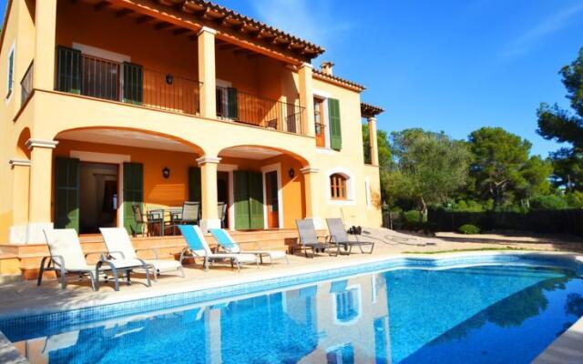 Villa Spring 1