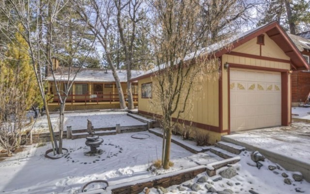 Twin Oaks #1949 by Big Bear Vacations