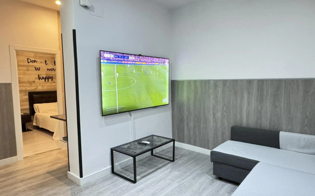 Apartamentos Day Madrid MADERA Centro Gran Via Sol Malasaña