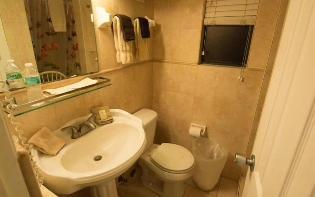 Camelot Beach Suites