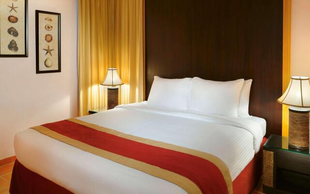 Al Nawras Island Resort