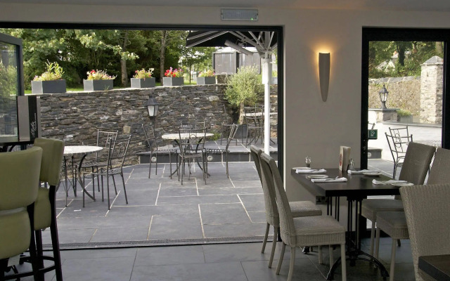 Wolfscastle Country Hotel