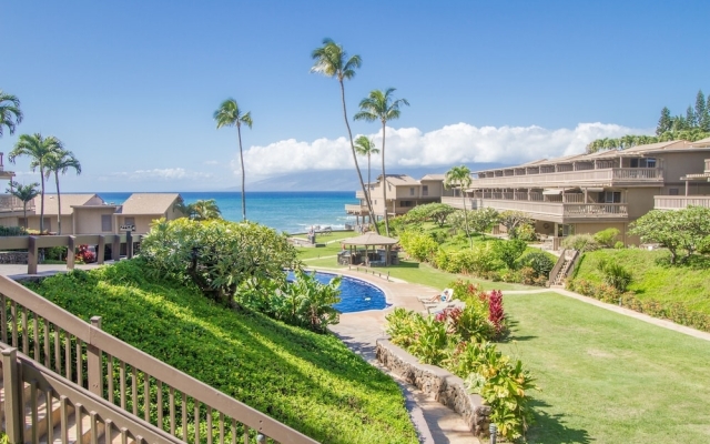 Kahana Sunset D2 2 Bedroom Condo by Redawning