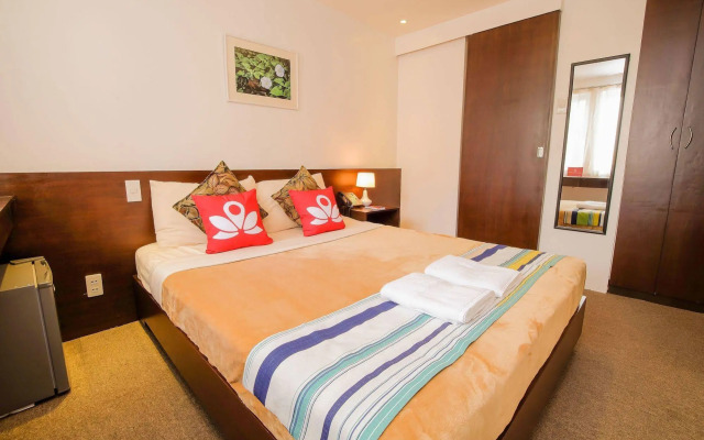 ZEN Rooms Makati Amorsolo