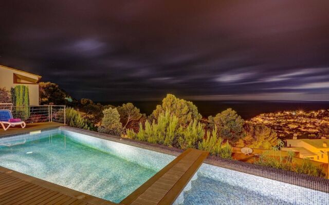 Villa Les Tintoreres