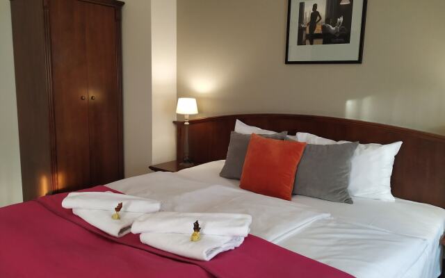 Hotel Stare Miasto Old Town