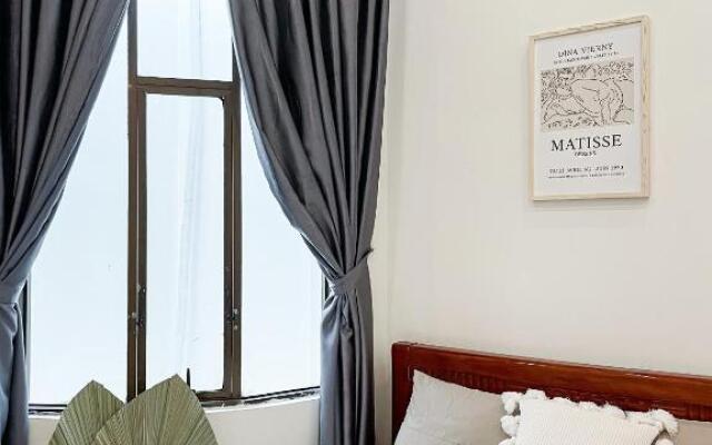 Lavie House 2 - 8B Lạc Long Quân