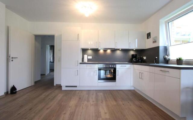 Kirschenallee 14 Haus A- Whg 1
