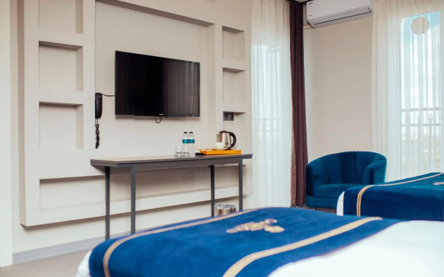 Grand Cakiroglu Hotel
