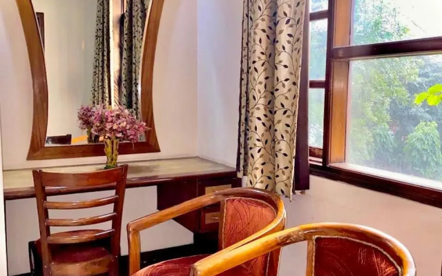 Hotel Lakshmi Palace