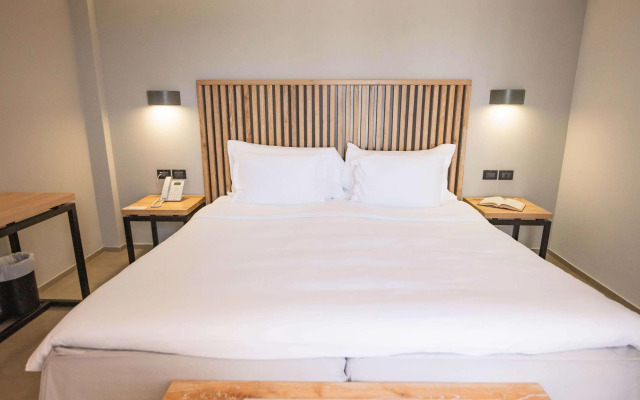 Mövenpick Resort Agios Nikolaos Sivota